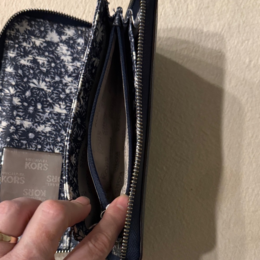 Navy Blue Wallet - Picture 6 of 6